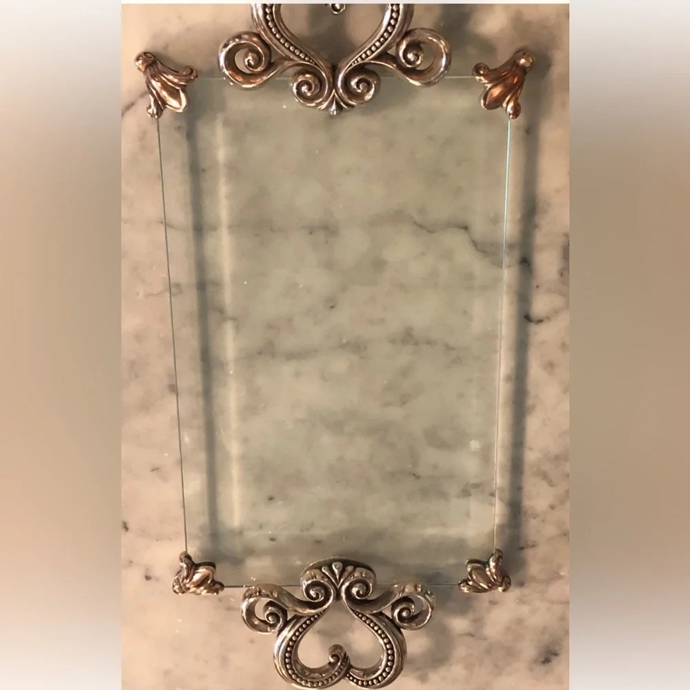 BRIGHTON MARIE ANTOINETTE Silver Heart Beveled GLASS VANITY‎ TRAY 18